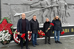 Депутаты Коммунарки приняли участие в мемориально-патронатной акции