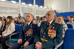 Ветераны района Коммунарка посетили школу №2070
