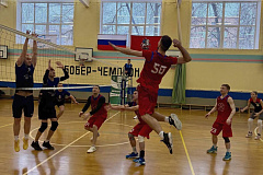 Педагоги Школьного спортивного клуба «Коммунарка» завоевали серебро на городском турнире