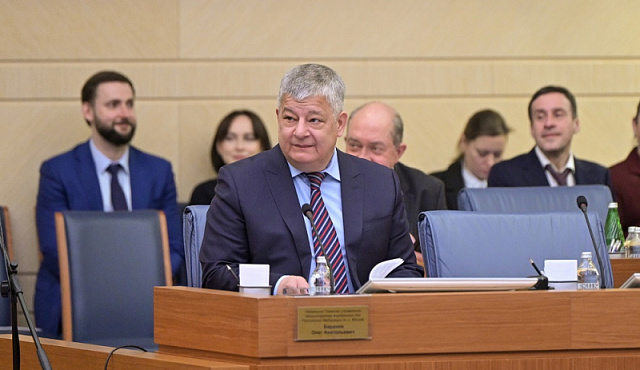 Начальник столичного полицейского Главка выступил перед депутатами Московской городской Думы